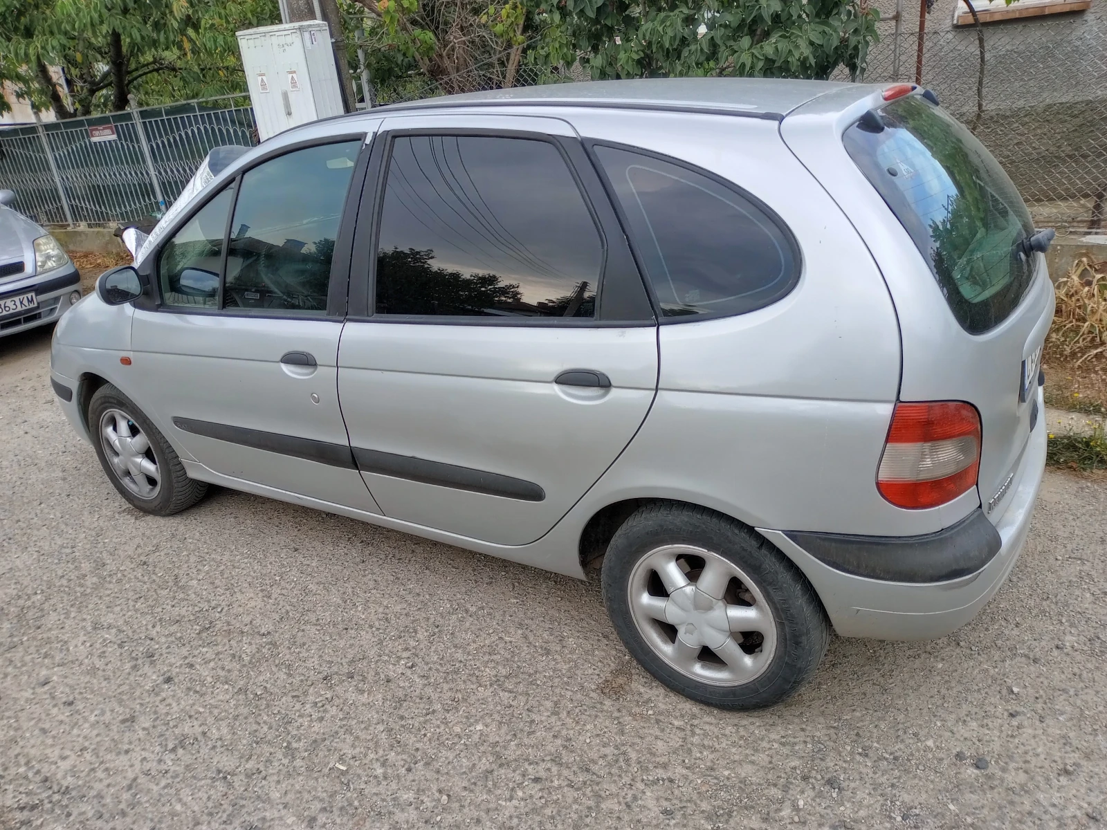 Renault Scenic, снимка 5 - Автомобили и джипове - 55897198