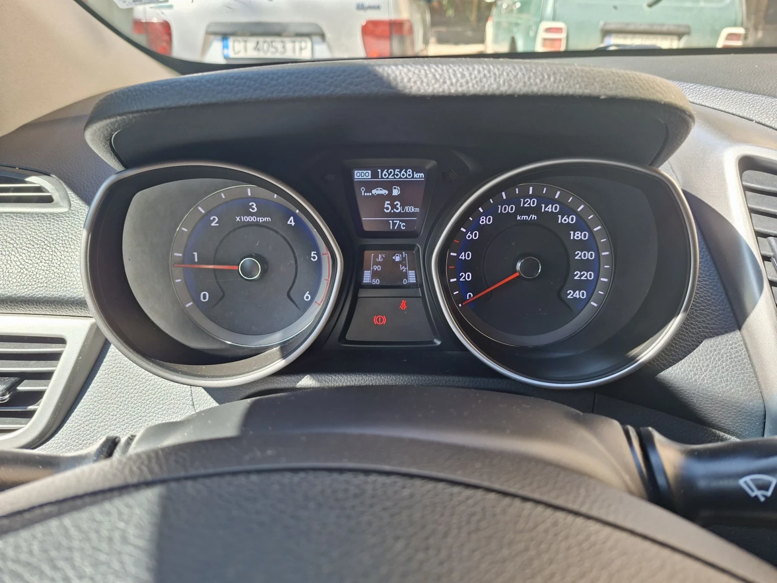 Hyundai I30 1.6 CRDI, снимка 6 - Автомобили и джипове - 56244268