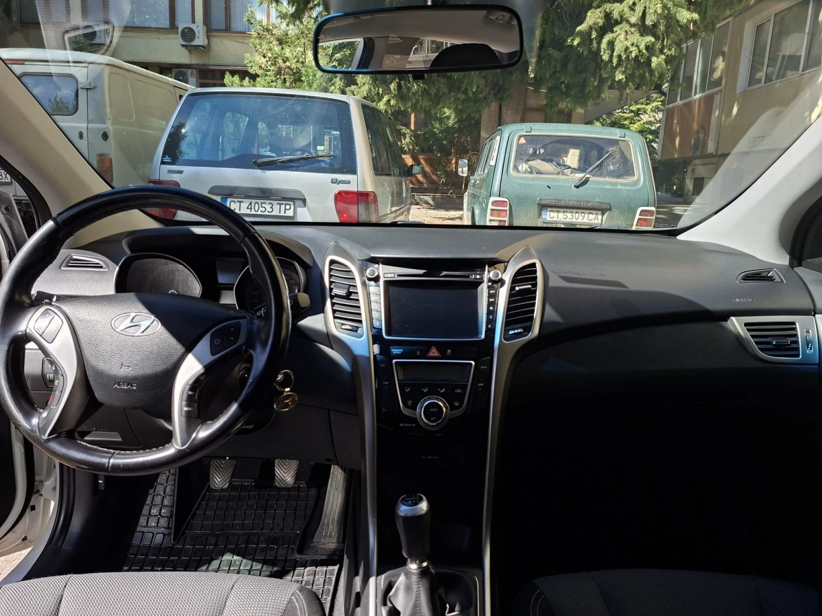 Hyundai I30 1.6 CRDI, снимка 7 - Автомобили и джипове - 56244268