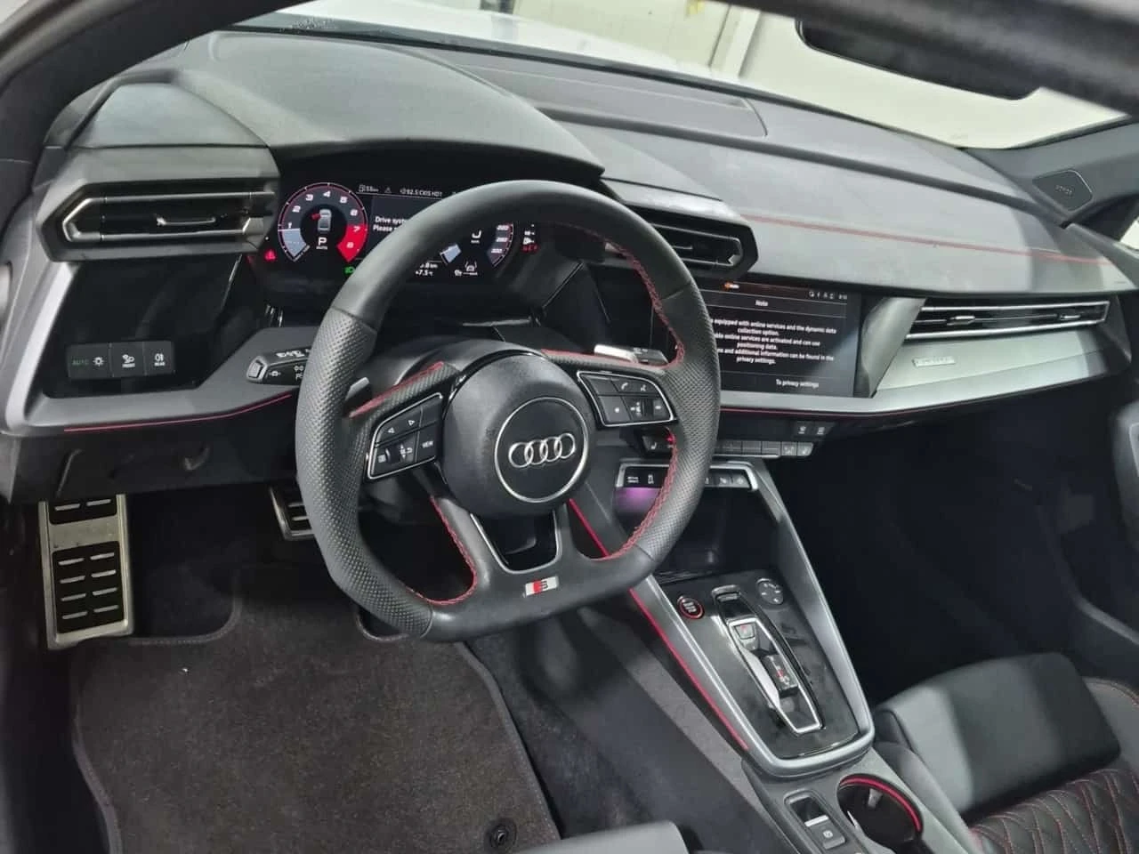 Audi S3  Progressiv / Bucket / Distronic / Carfax  , снимка 10 - Автомобили и джипове - 56323990