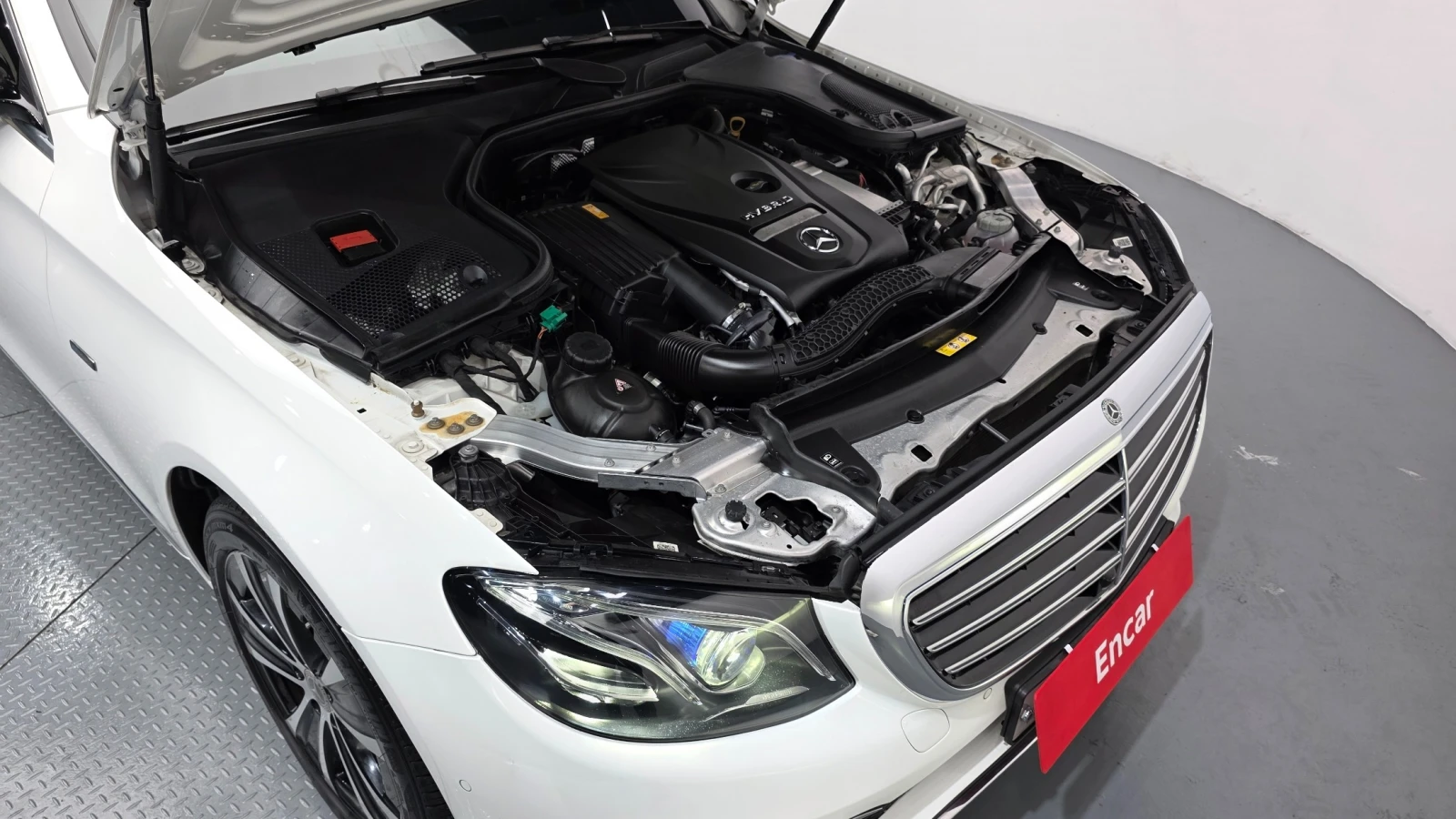 Mercedes-Benz E 300 e PLUG-IN-HYBRID * BURM * 360 * ����� * ���� * HUD | Mobile.bg � ����������� 5