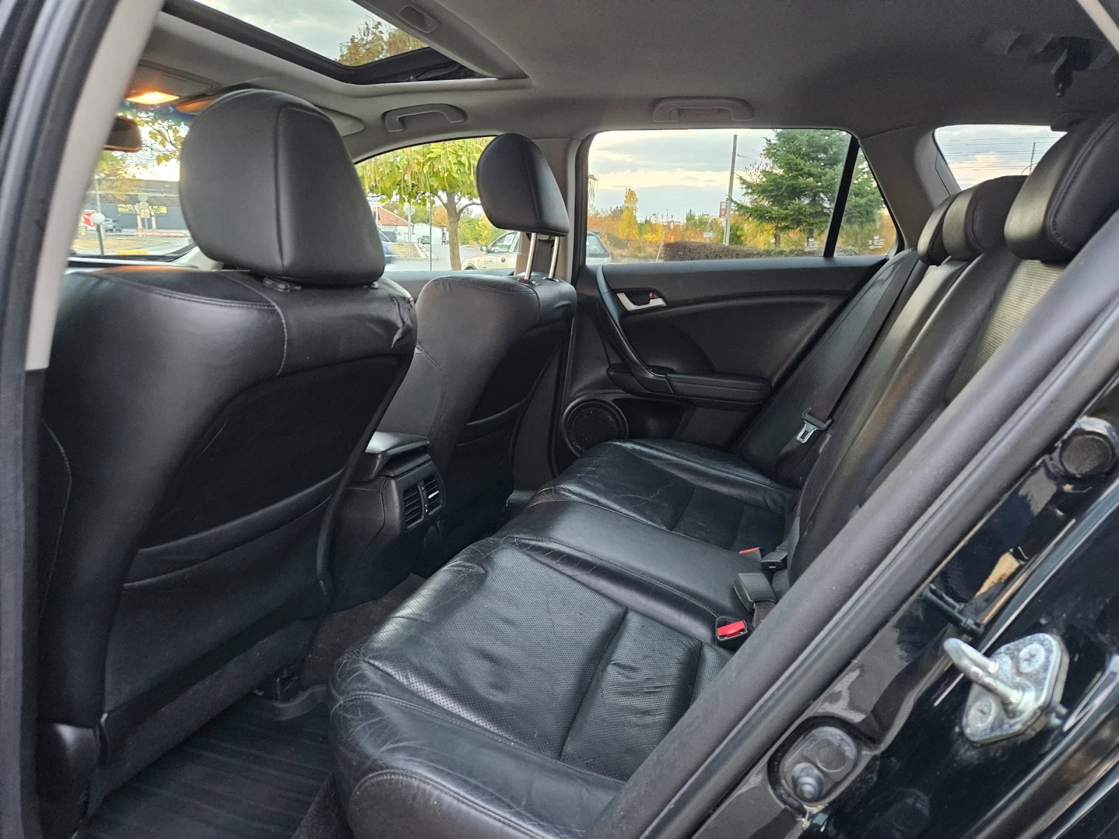 Honda Accord ����������� ������ �� ��������� | Mobile.bg � ����������� 12