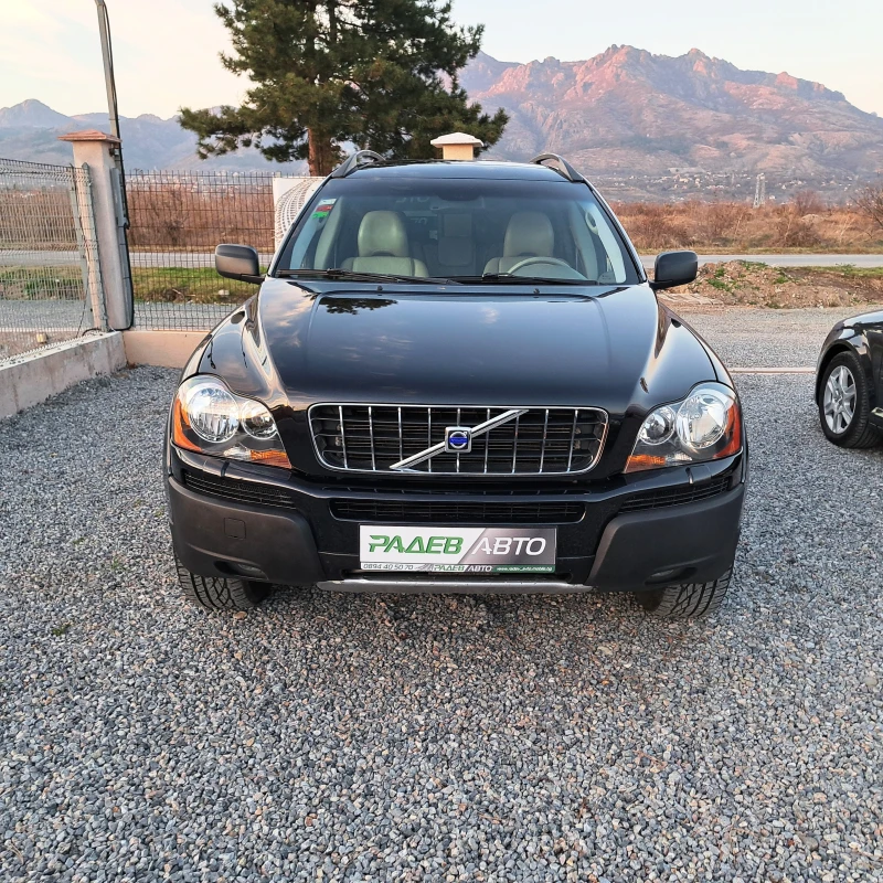 Volvo Xc90 7 МЕСТА* D5* 2.4* АВТОМАТ* НАВИ* , снимка 2 - Автомобили и джипове - 48135333