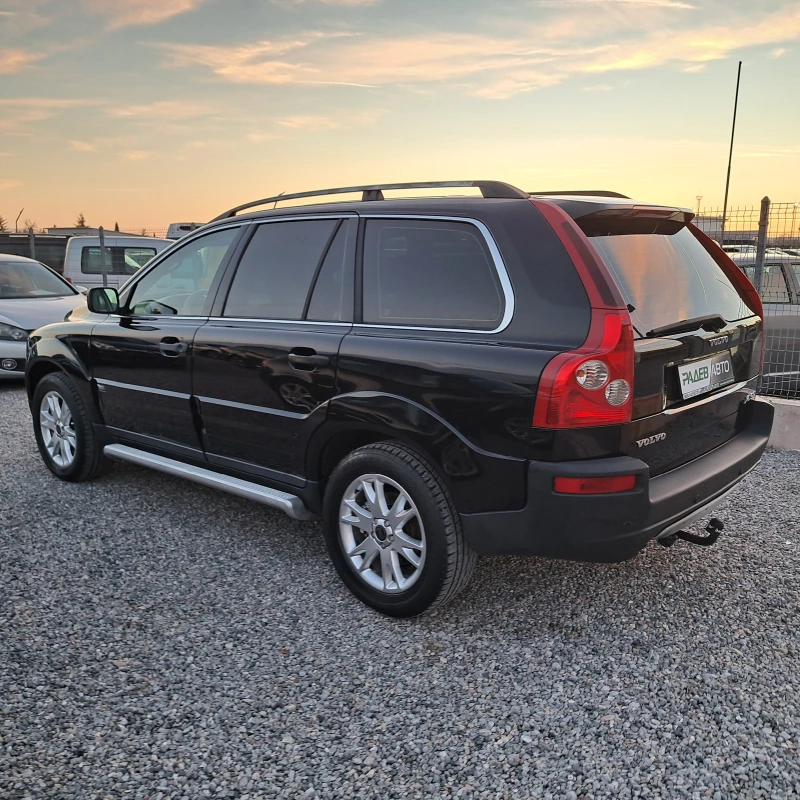 Volvo Xc90 7 МЕСТА* D5* 2.4* АВТОМАТ* НАВИ* , снимка 4 - Автомобили и джипове - 48135333