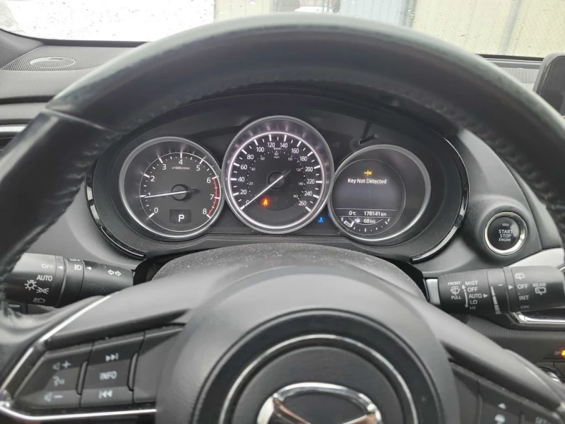 Mazda CX-9 2017 GT * БЕЗ ПЪРВОНАЧАЛНА ВНОСКА* , снимка 8 - Автомобили и джипове - 52839680