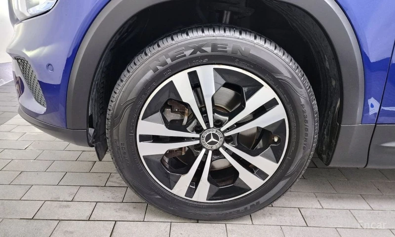 Mercedes-Benz GLB, снимка 5 - Автомобили и джипове - 53328885