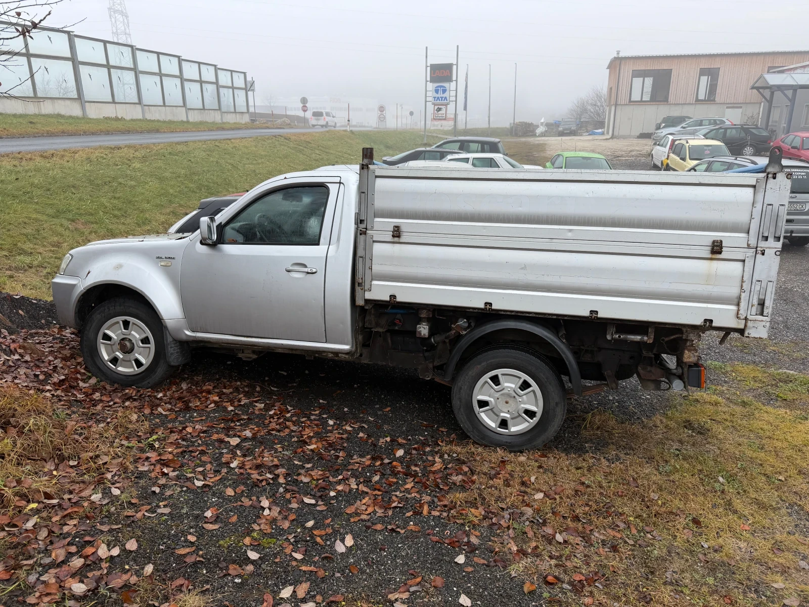Nissan Navara Самосвал4х4, снимка 1
