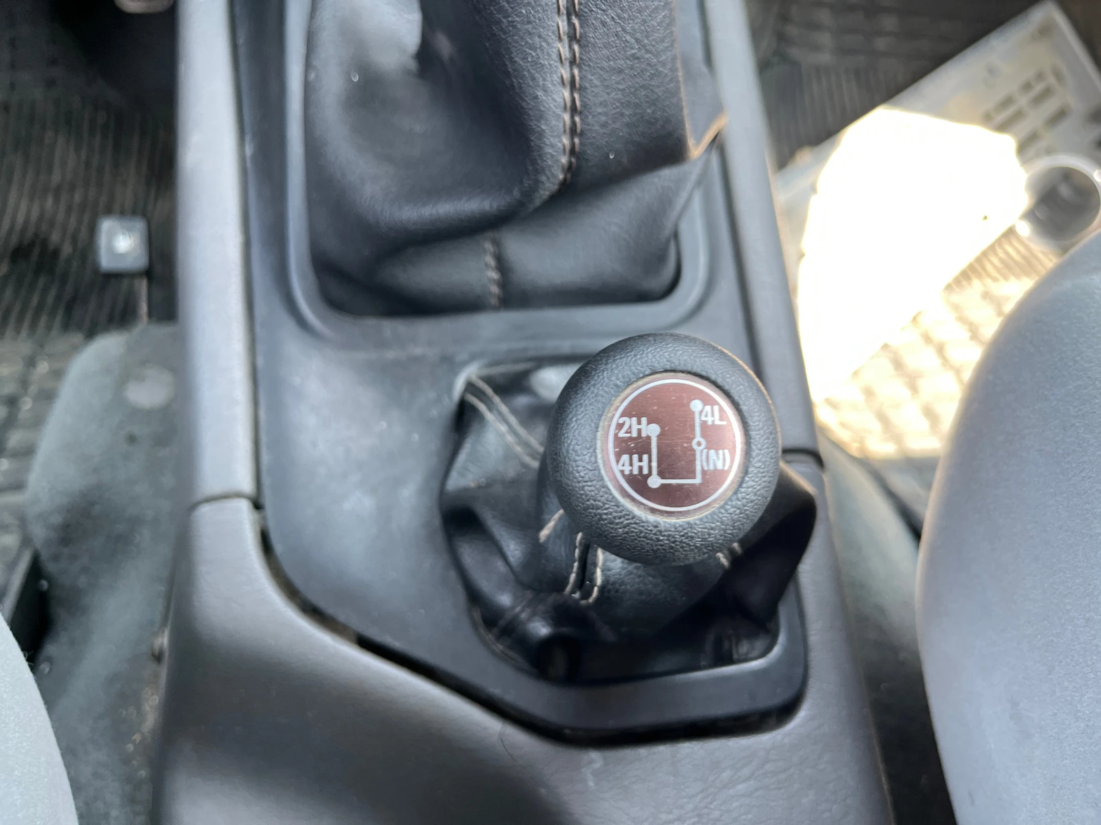 Kia Sportage 2.0 ДИЗЕЛ 4Х4 - изображение 8