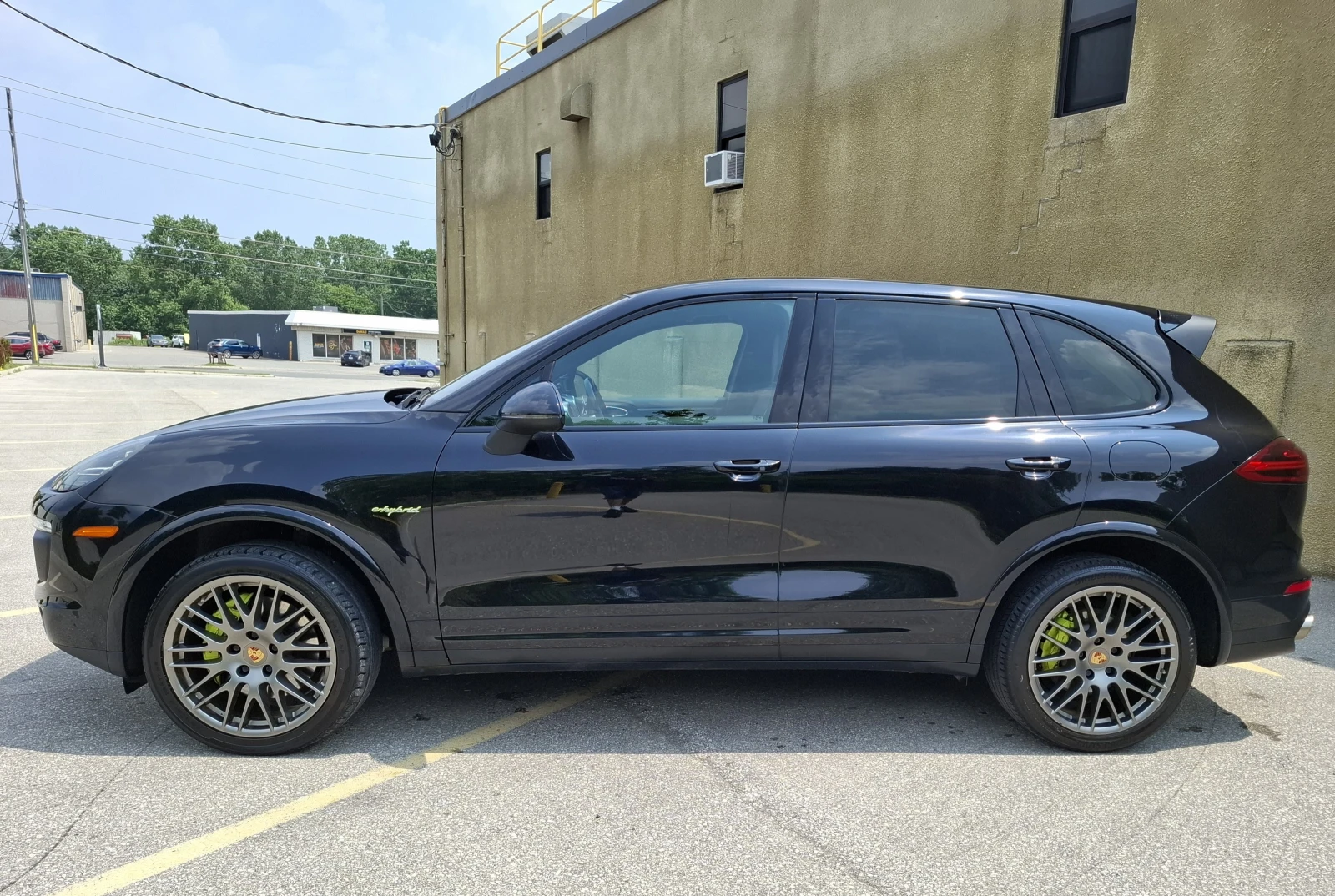 Porsche Cayenne * S E-Hybrid* * АвтоКредит*  - изображение 2