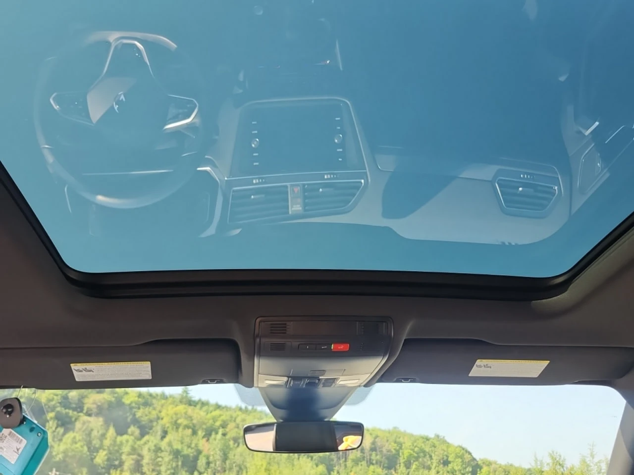 VW Tiguan CARFAX* АВТОФИНАНСИРАНЕ* БЕЗ ПЪРВОНАЧАЛНА ВНОСКА*  - изображение 10