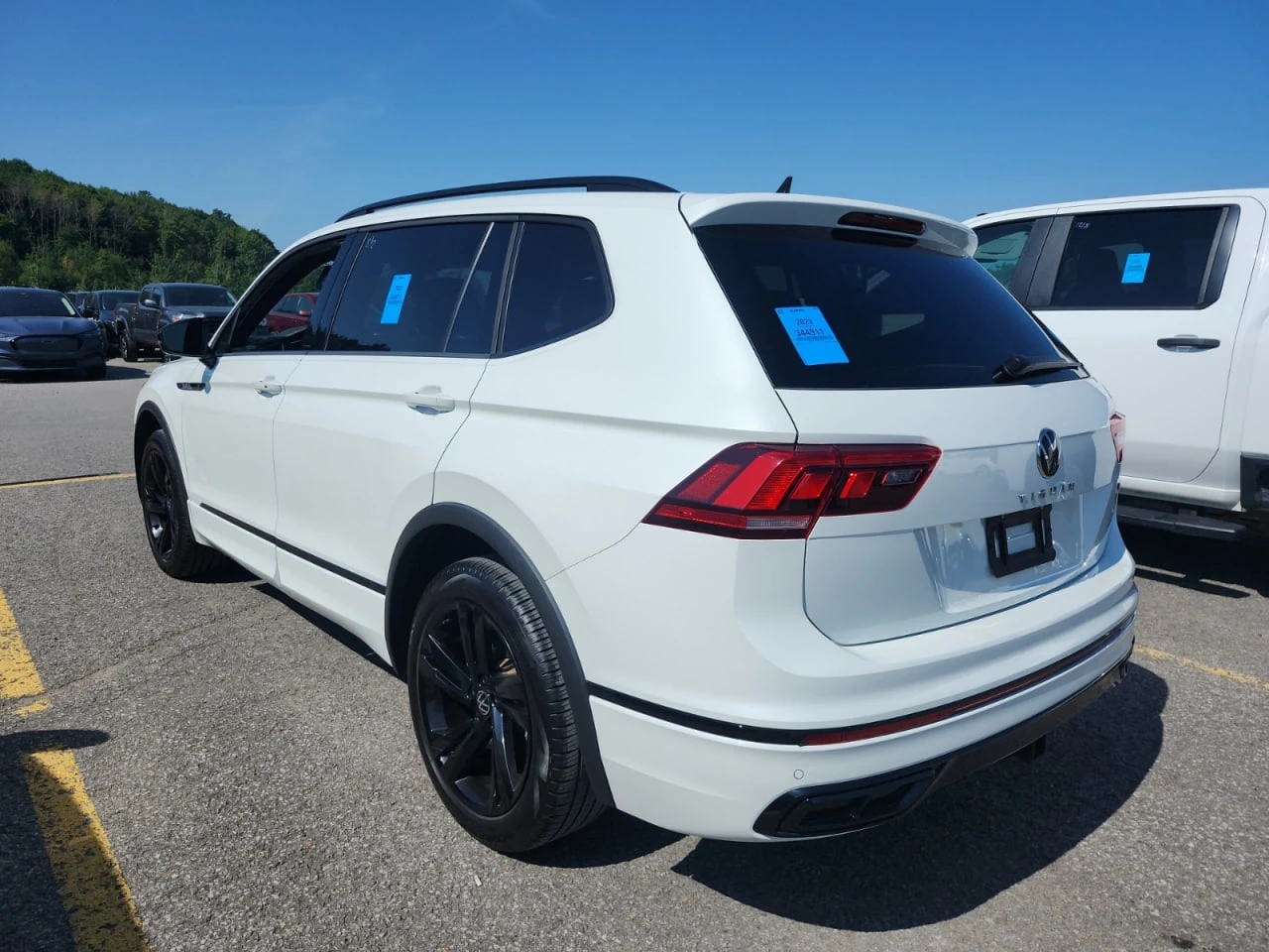 VW Tiguan CARFAX* АВТОФИНАНСИРАНЕ* БЕЗ ПЪРВОНАЧАЛНА ВНОСКА*  - изображение 4