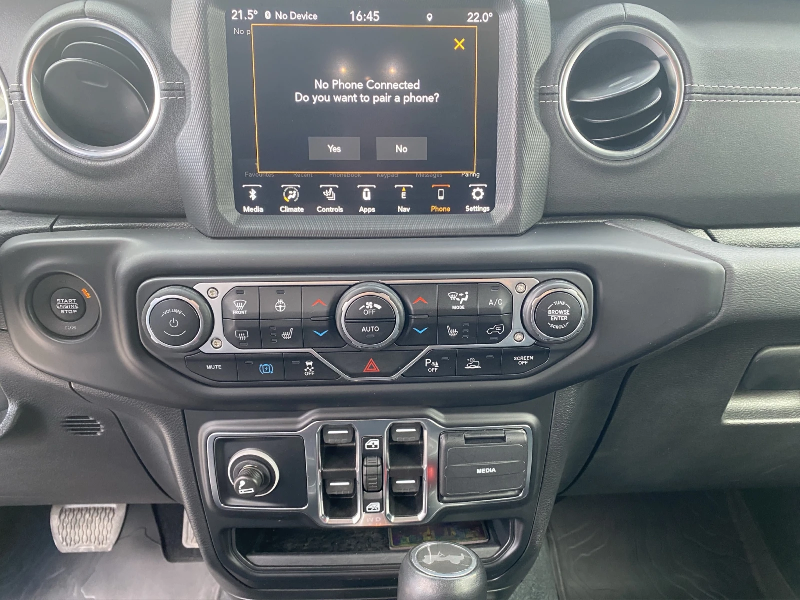 Jeep Wrangler SAHARA 2.0 PHEV Petrol 381 hp ATX8 4WD | Mobile.bg   13