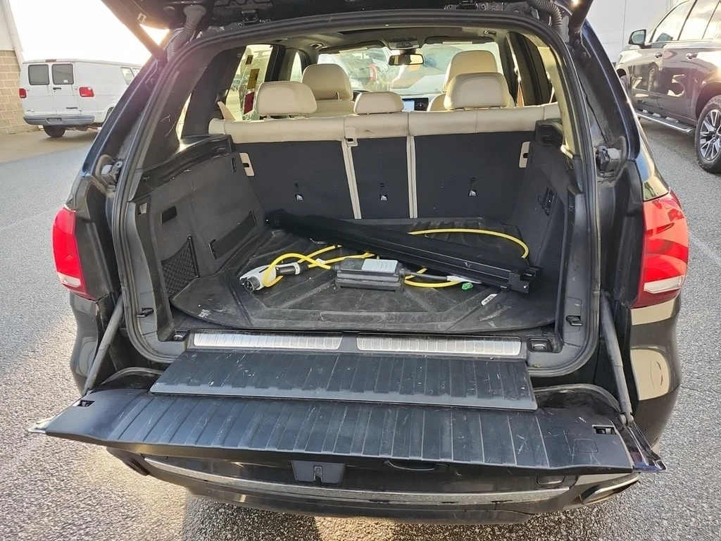 BMW X5 * IPERFORMANCE SPORT UTILITY 4D * CARFAX *   | Mobile.bg   12