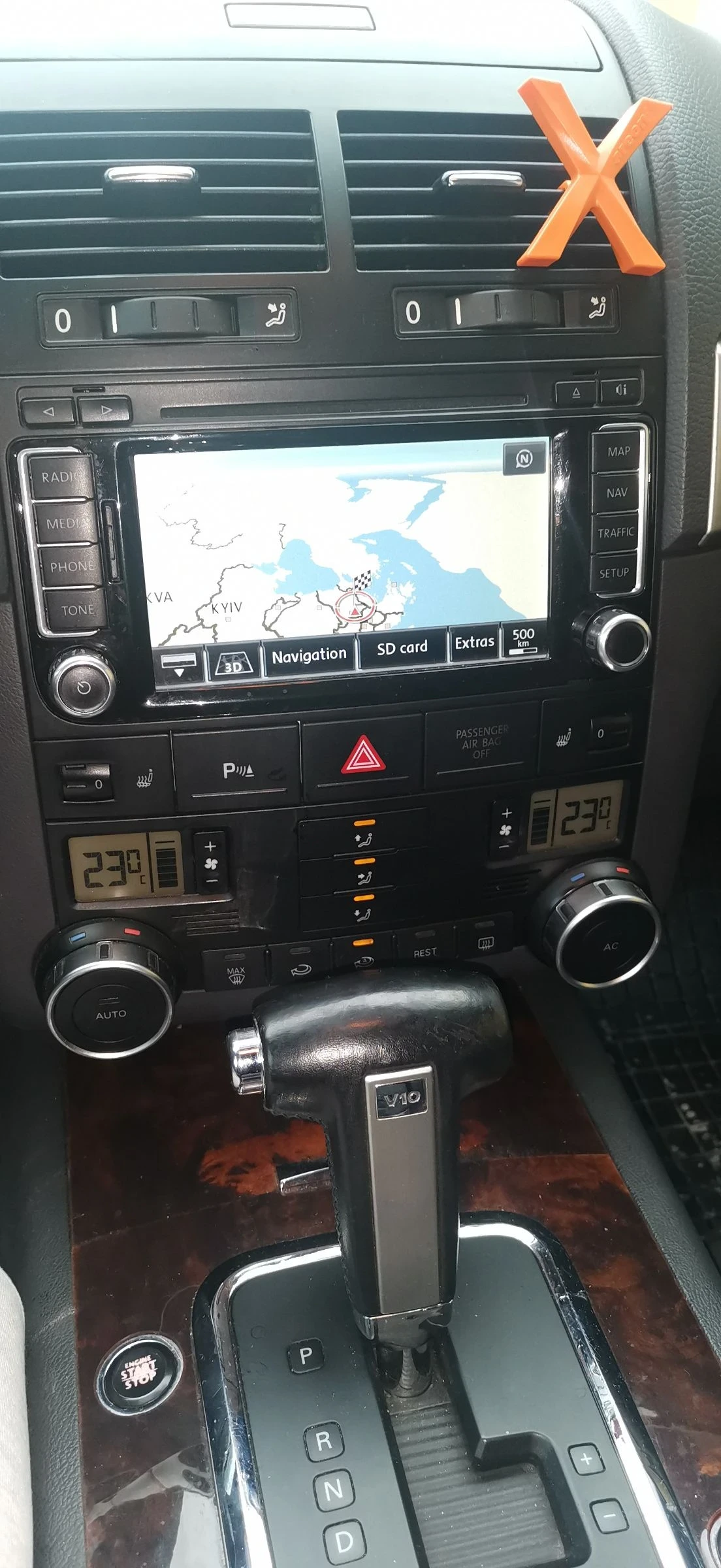 VW Touareg 5.0 v10 , снимка 12 - Автомобили и джипове - 53807467