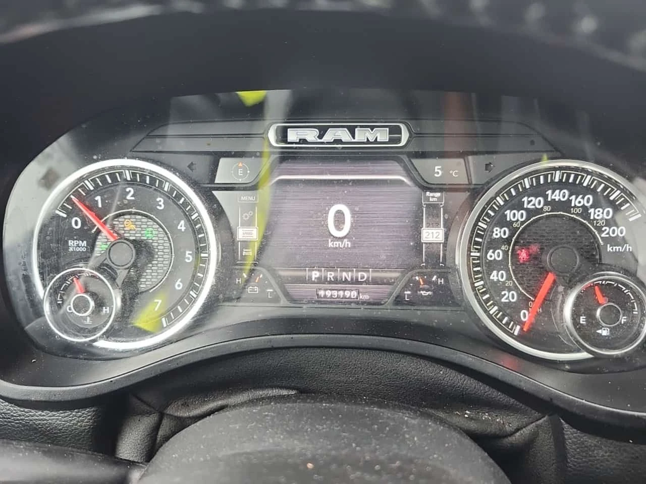 Dodge RAM 1500 HEMI V8 | 4x4 | CREW CAB | КАМЕРА | КРУИЗ | , снимка 9 - Автомобили и джипове - 53940349