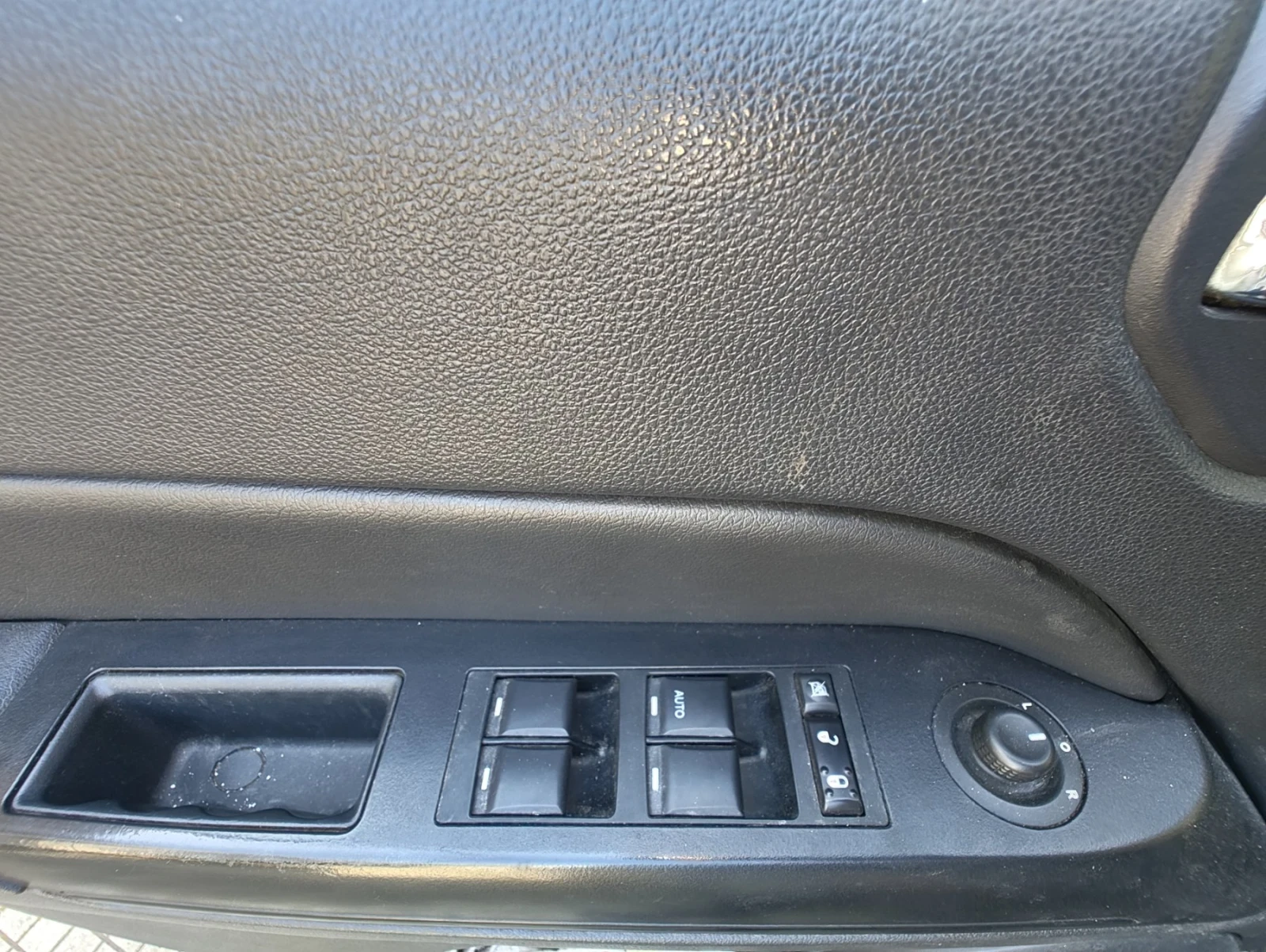 Jeep Compass, снимка 8 - Автомобили и джипове - 54343964