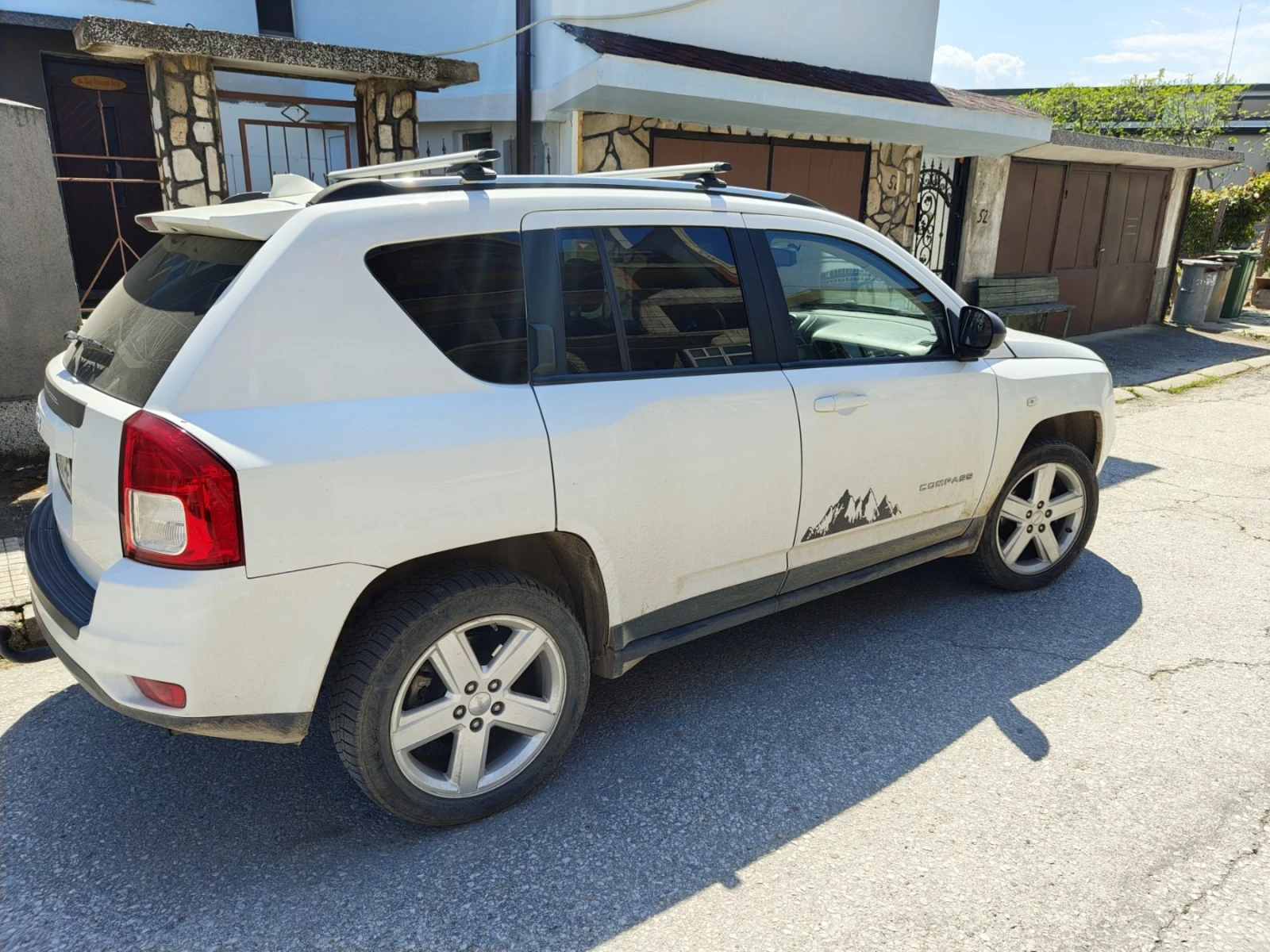 Jeep Compass, снимка 2 - Автомобили и джипове - 54343964