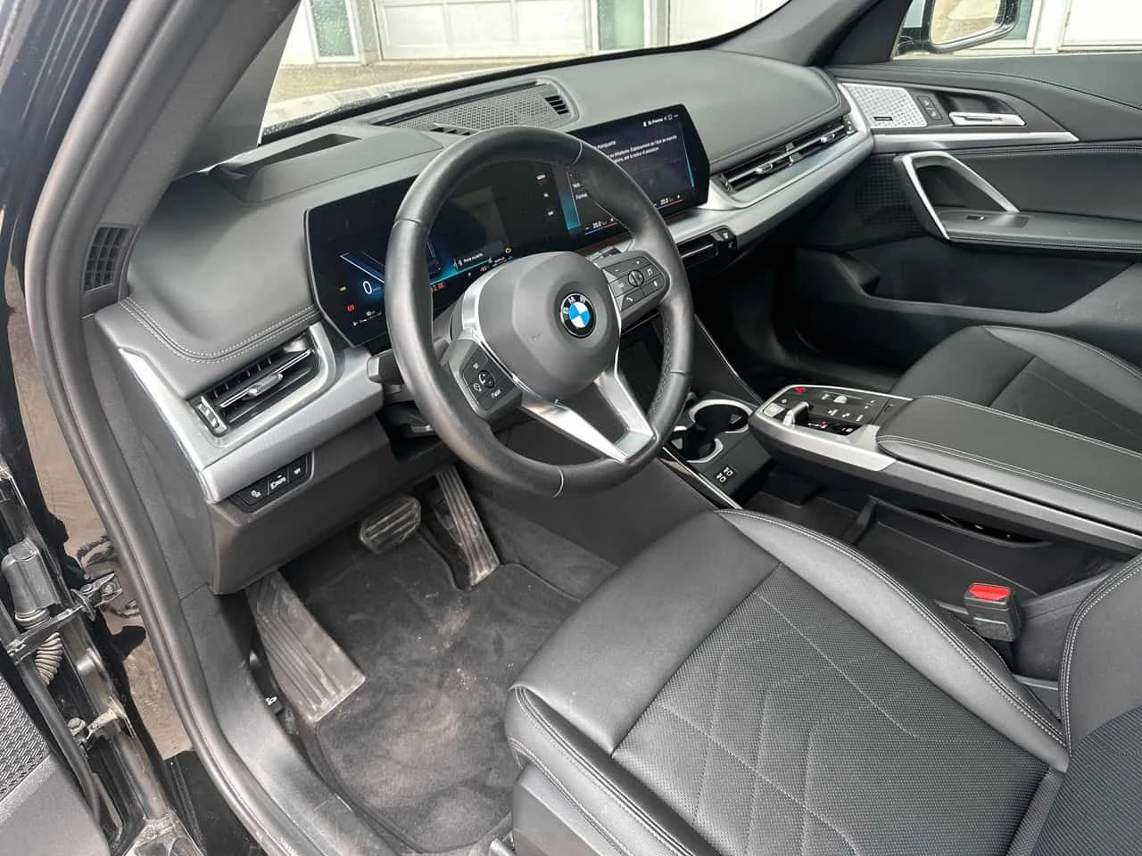 BMW X1 xDrive28i| 360| HUD| HAR/KAR| ПОДГРЕВ| ОБДУХВАНЕ, снимка 6 - Автомобили и джипове - 54479924
