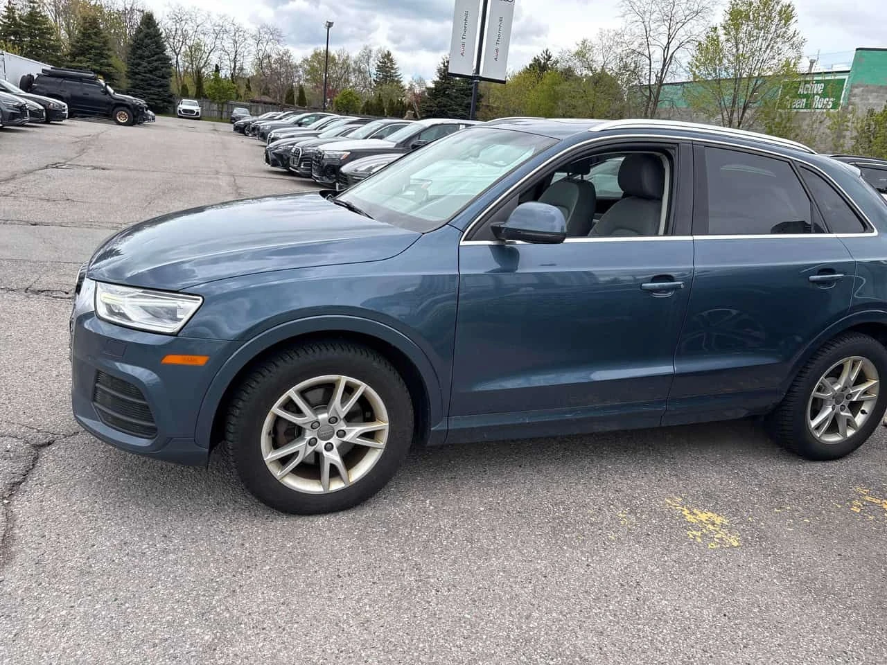 Audi Q3 * Progressiv * CARFAX * ШИБИДАХ * KEYLESS * , снимка 2 - Автомобили и джипове - 54513079