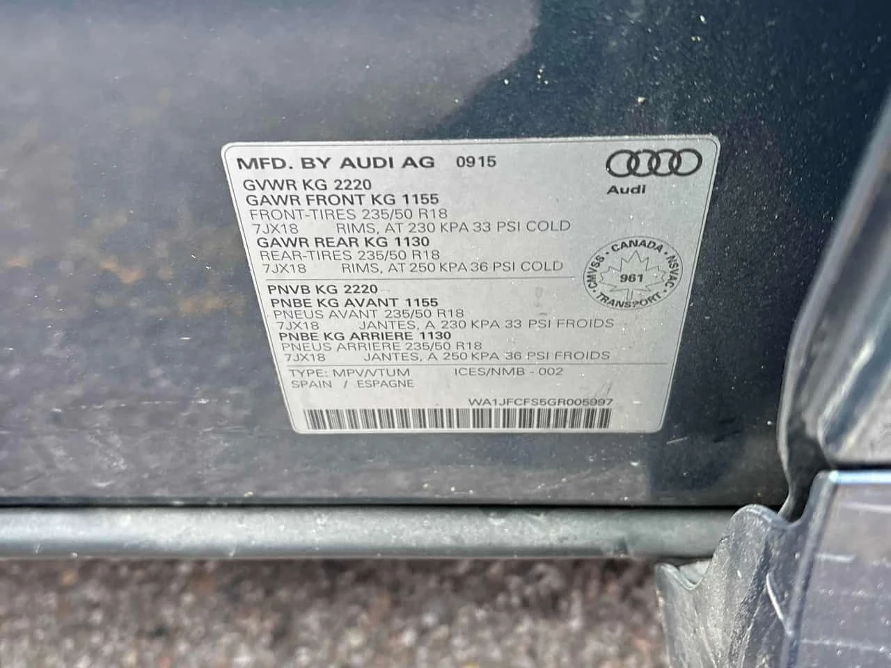 Audi Q3 * Progressiv * CARFAX * ШИБИДАХ * KEYLESS * , снимка 11 - Автомобили и джипове - 54513079