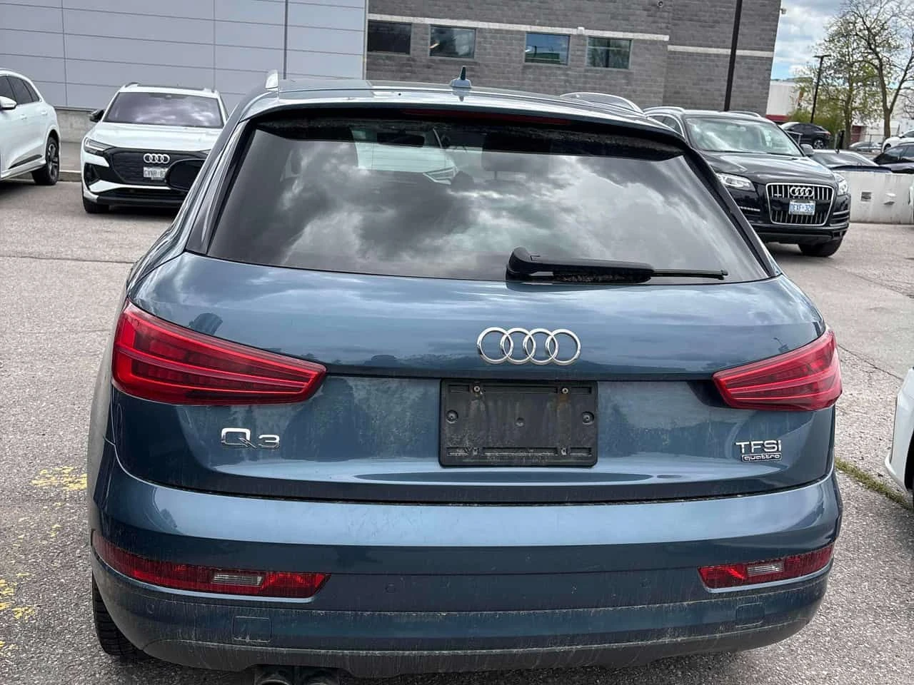 Audi Q3 * Progressiv * CARFAX * ШИБИДАХ * KEYLESS * , снимка 4 - Автомобили и джипове - 54513079