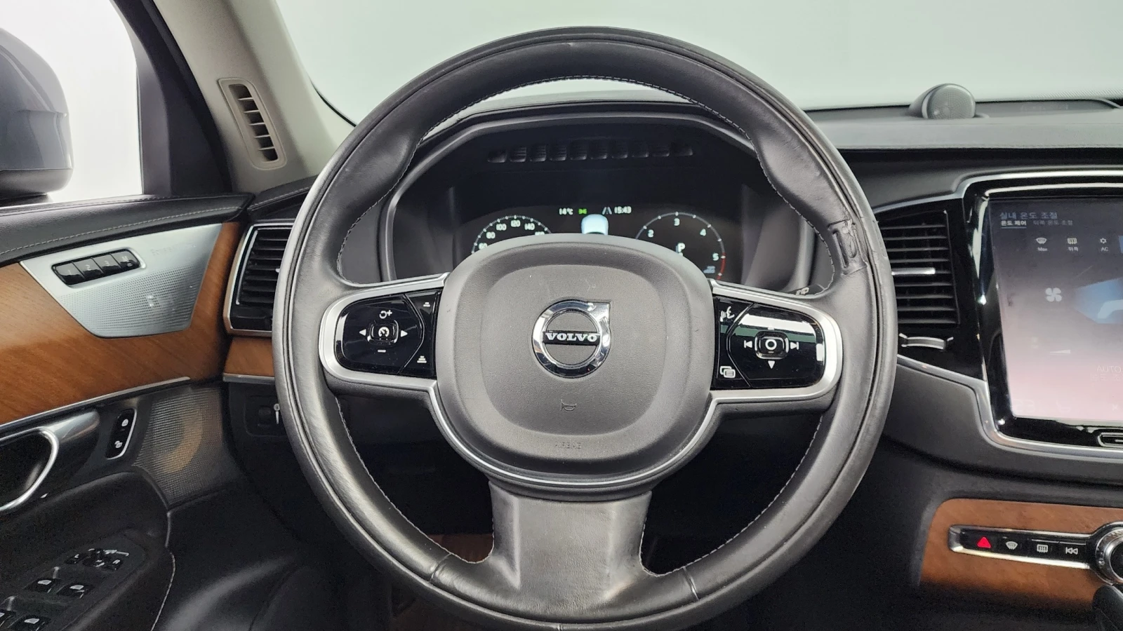 Volvo Xc90 | АВТОКРЕДИТ БЕЗ ПЪРВОНАЧАЛНА ВНОСКА | , снимка 12 - Автомобили и джипове - 55277755