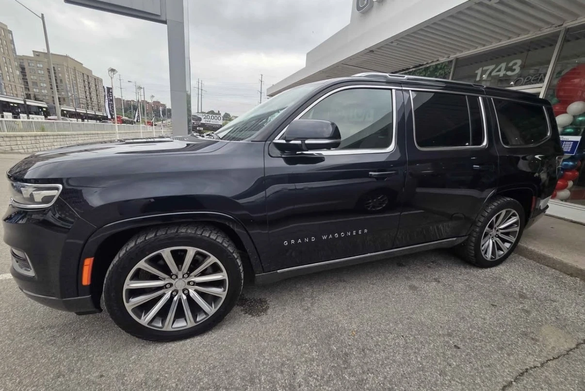 Jeep Grand Wagoneer SERIES I * 6.4 V8 * 360 * ОБДУХ * ДИСТРОНИК * 6+ 1, снимка 6 - Автомобили и джипове - 55500122