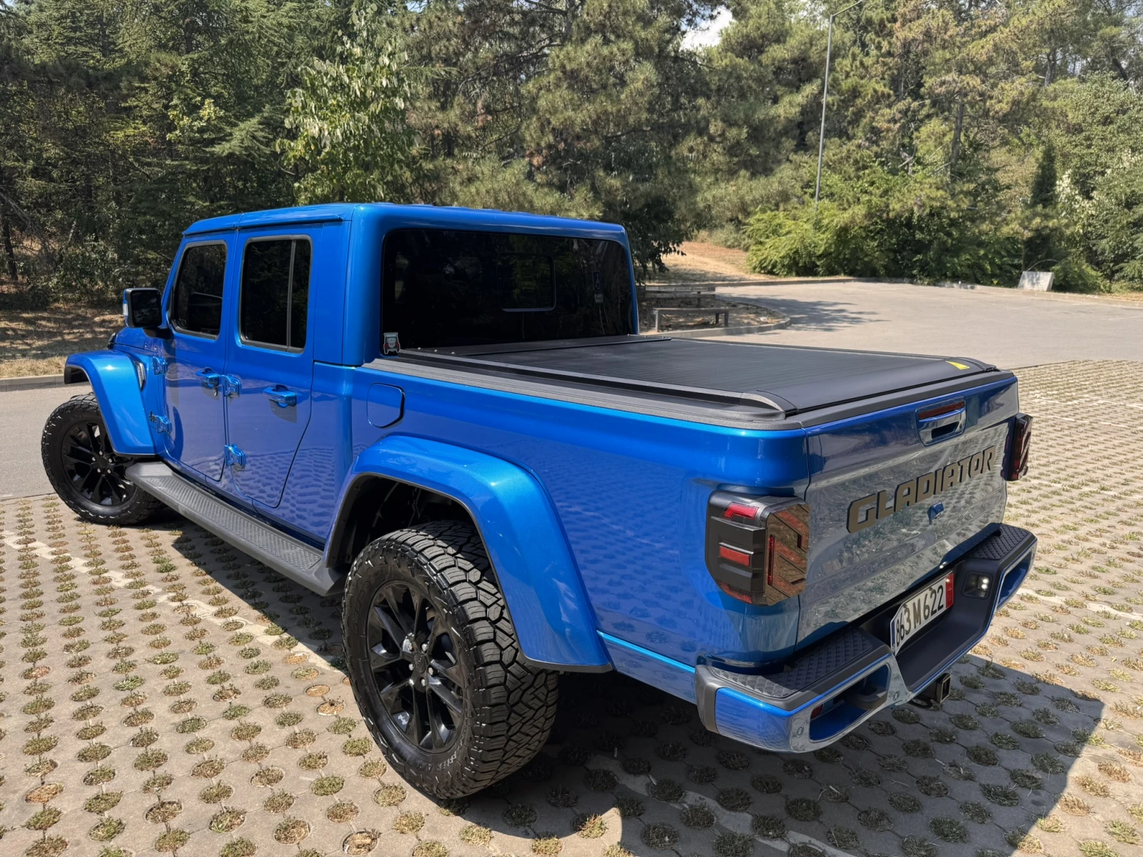 Jeep Gladiator High Altitude V6 4x4* BlindSpot* Nappa* Без ръжда, снимка 3 - Автомобили и джипове - 55559032