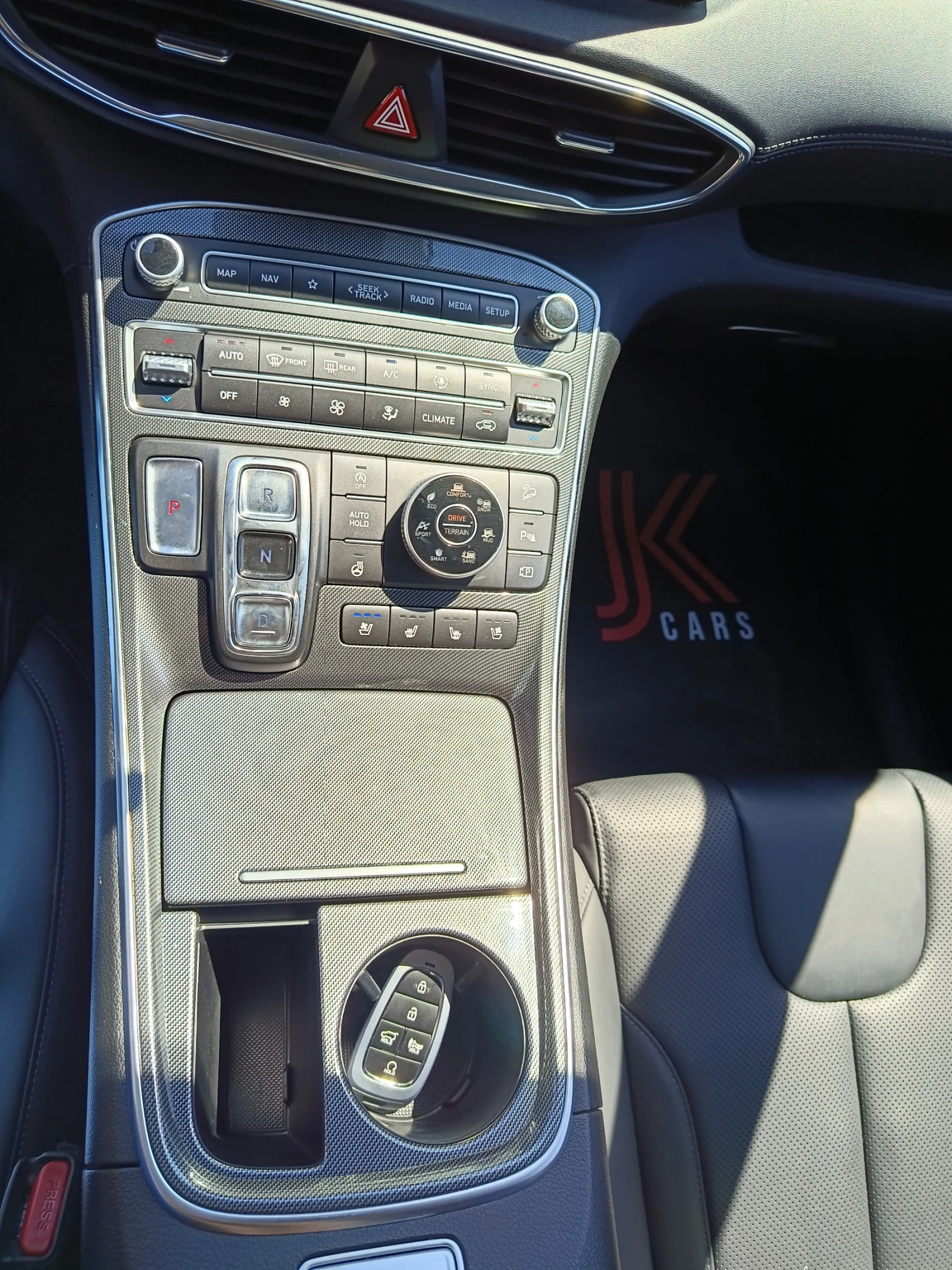Hyundai Santa fe, снимка 8 - Автомобили и джипове - 55703330
