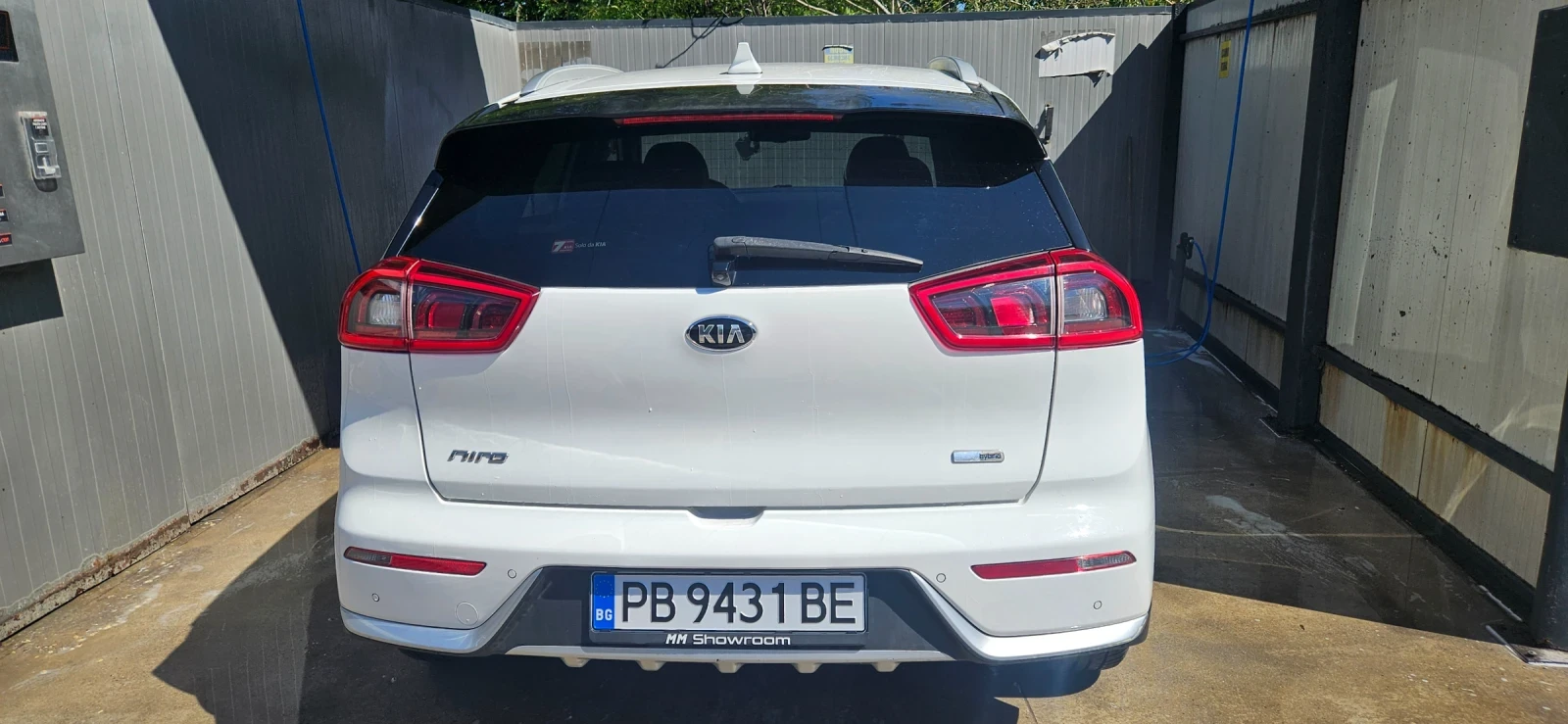 Kia Niro, снимка 6 - Автомобили и джипове - 55780382