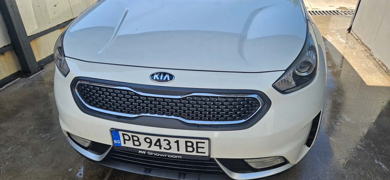 Kia Niro, снимка 3 - Автомобили и джипове - 55780382