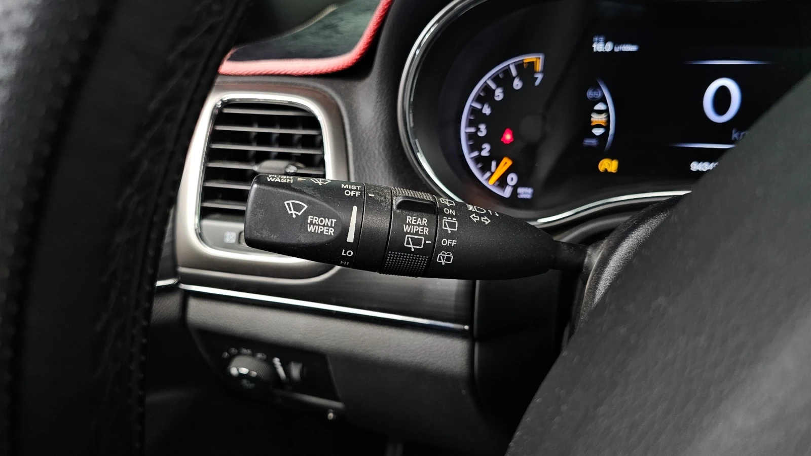Jeep Grand cherokee 2019 3.6 LIMITED* ОБДУХ* CAR PLAY* 94 000KM, снимка 16 - Автомобили и джипове - 56083664