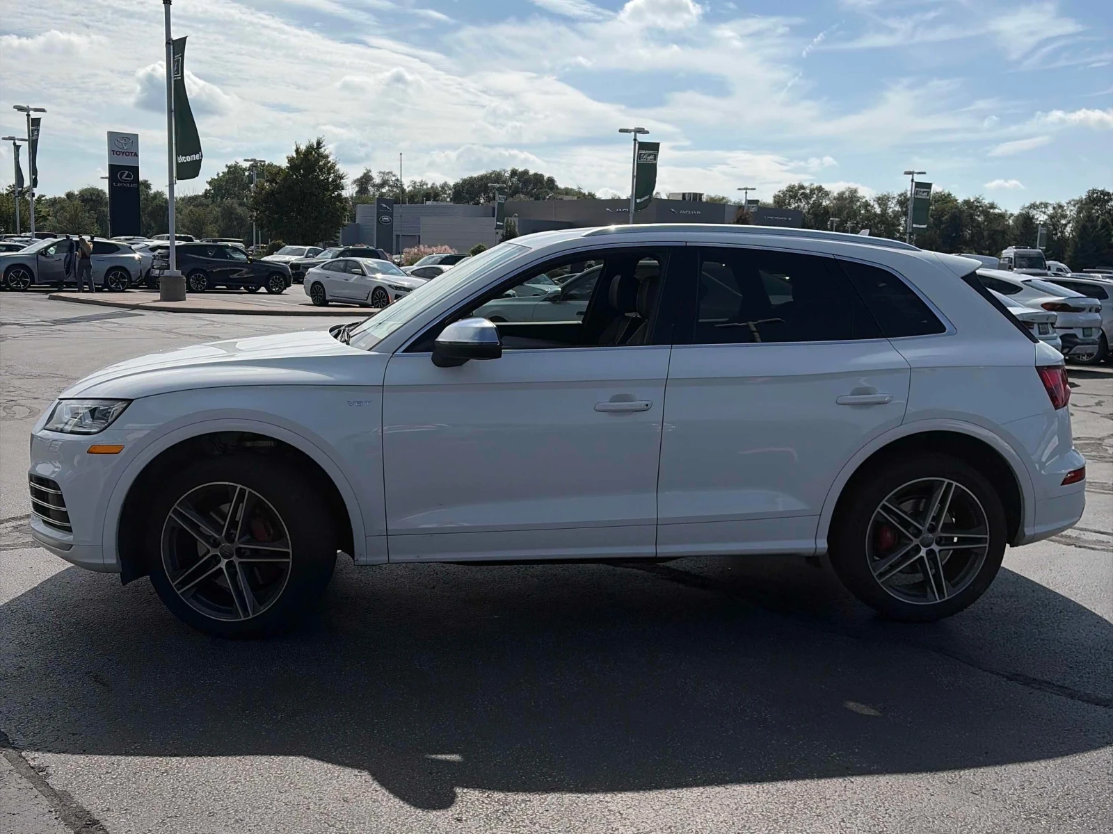 Audi SQ5 * Progressiv * CARFAX * ЦЕНА ДО БГ, снимка 2 - Автомобили и джипове - 56084918