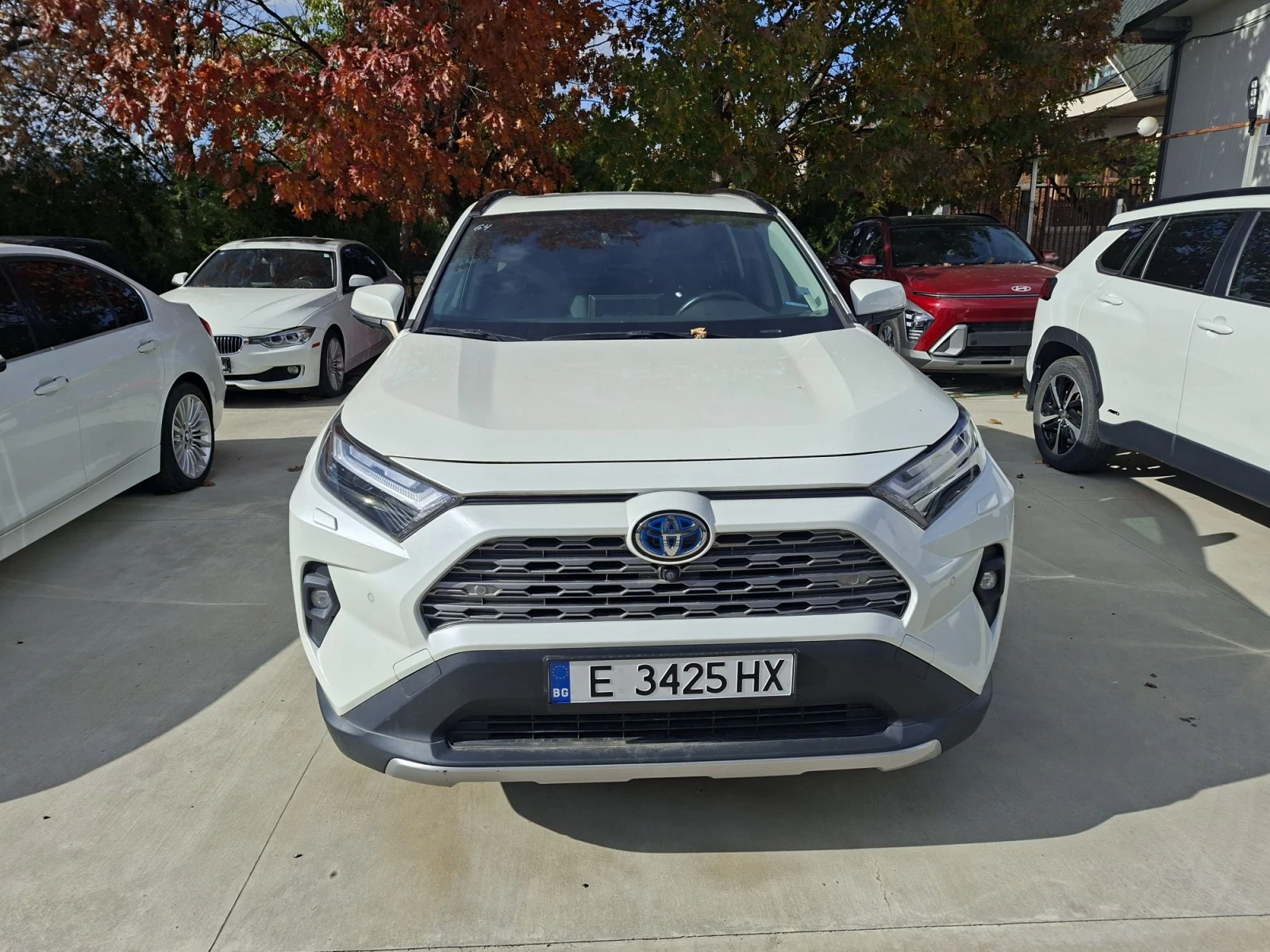 Toyota Rav4 2.5 i  hibrid, снимка 3 - Автомобили и джипове - 56727334