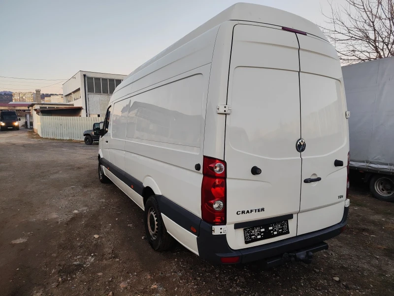 VW Crafter, снимка 4 - Бусове и автобуси - 48602638