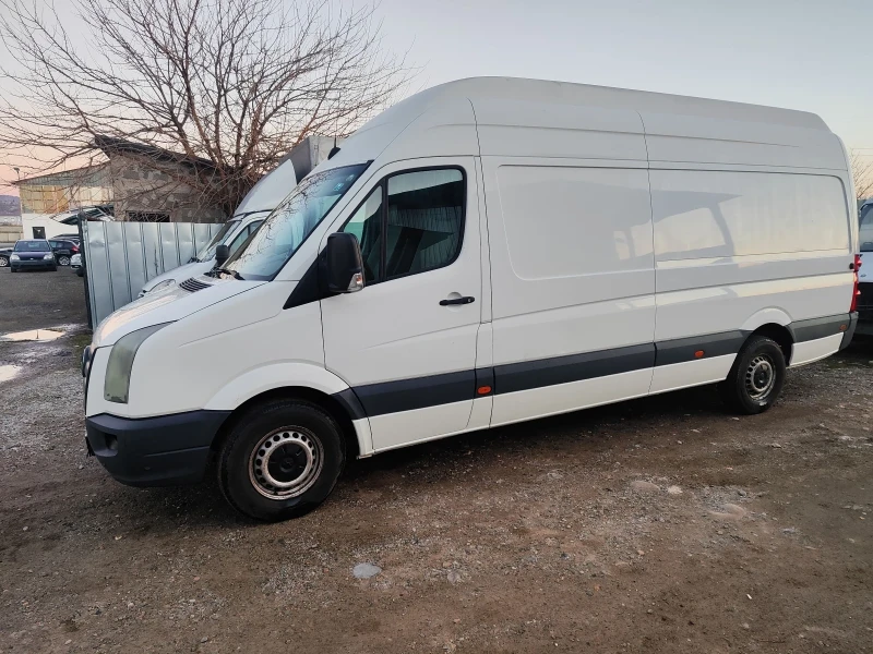 VW Crafter, снимка 2 - Бусове и автобуси - 48602638