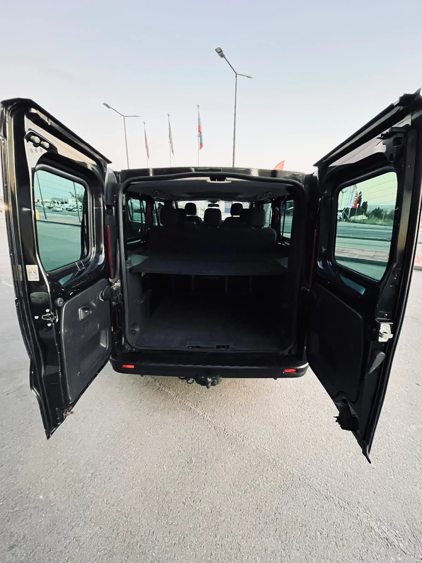 Opel Vivaro 8-МЕСТА;ДЪЛГА БАЗА; КЛИМАТИК;НАВИГАЦИЯ;EURO6 - изображение 5