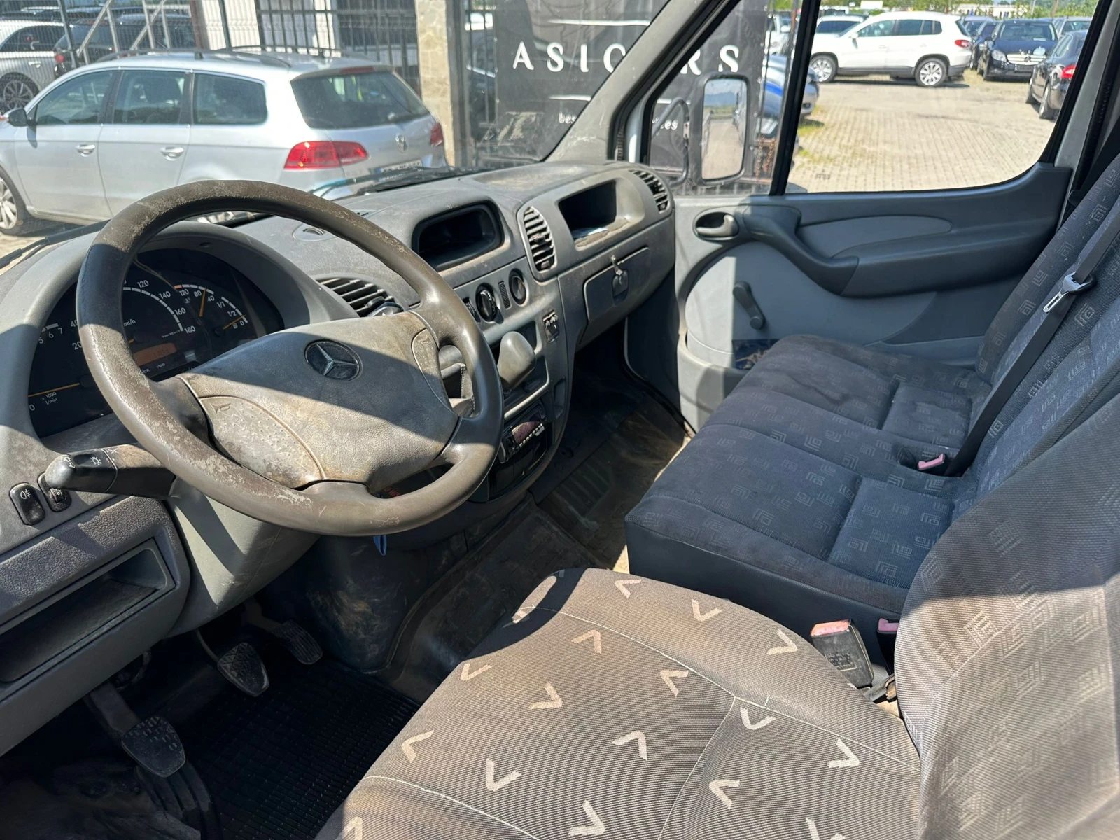 Mercedes-Benz Sprinter 416 / 3.5 T / ДВОЙНА ГУМА  / БЕЗ РЪЖДА /, снимка 12 - Бусове и автобуси - 54775515