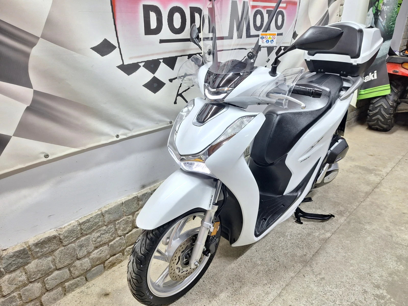 Honda Sh 2 броя : 125cc & 150cc - изображение 2