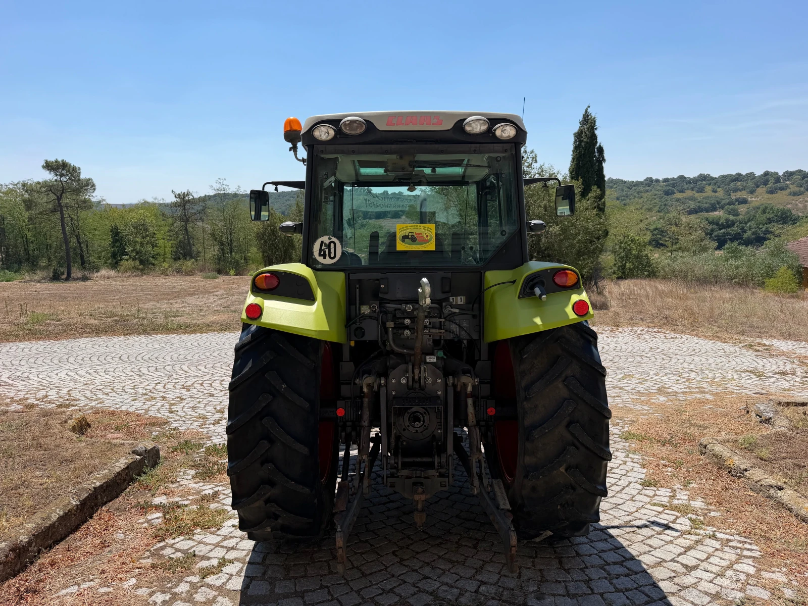Трактор Claas AXOS 330 САМО 3500 МОТО ЧАСА ЛИЗИНГ, снимка 6 - Селскостопанска техника - 55280204