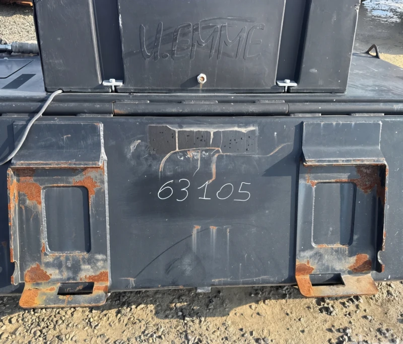 Асфалтополагаща машина Друга марка 2бр. четка за метене за бобкат , снимка 6 - Индустриална техника - 52665544