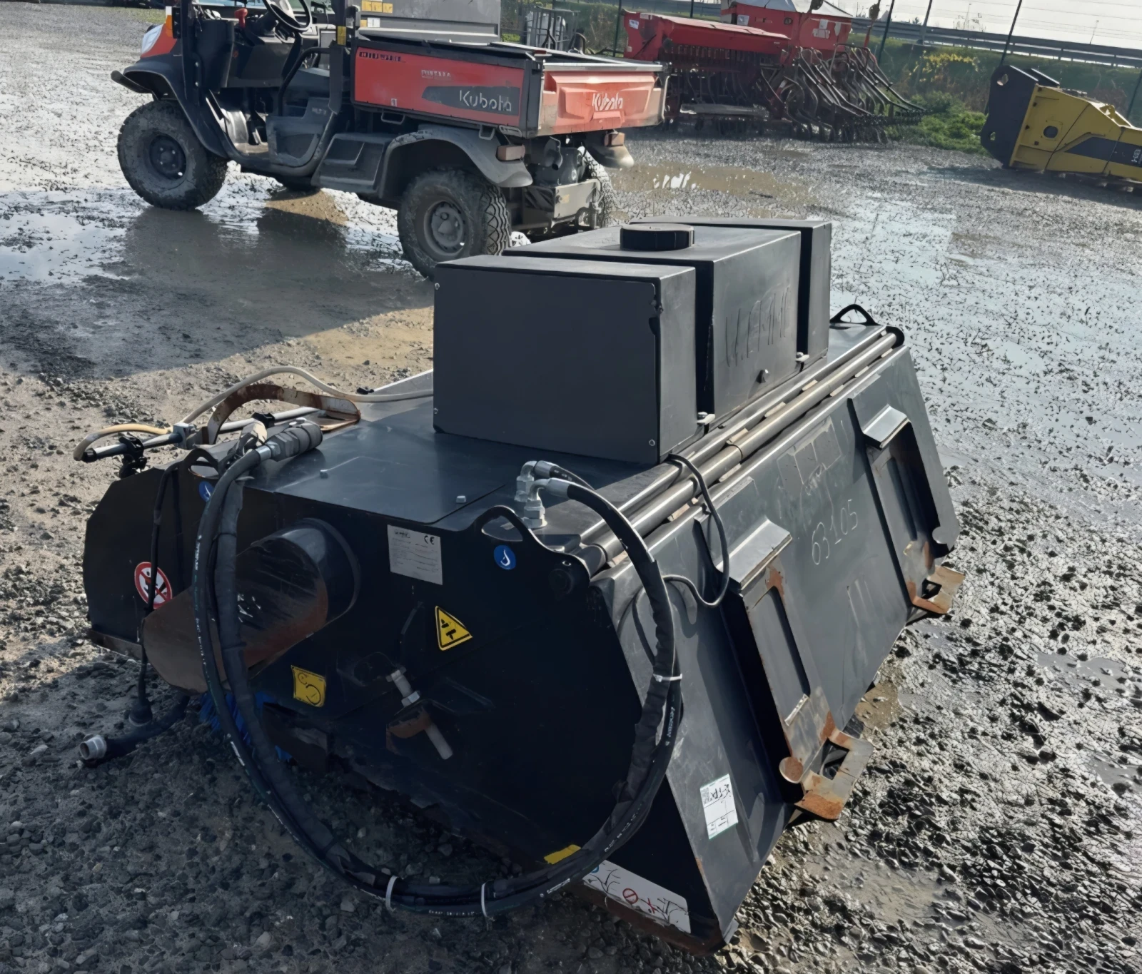 Асфалтополагаща машина Друга марка 2бр. четка за метене за бобкат  - изображение 2