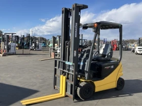      Komatsu 5, 5   