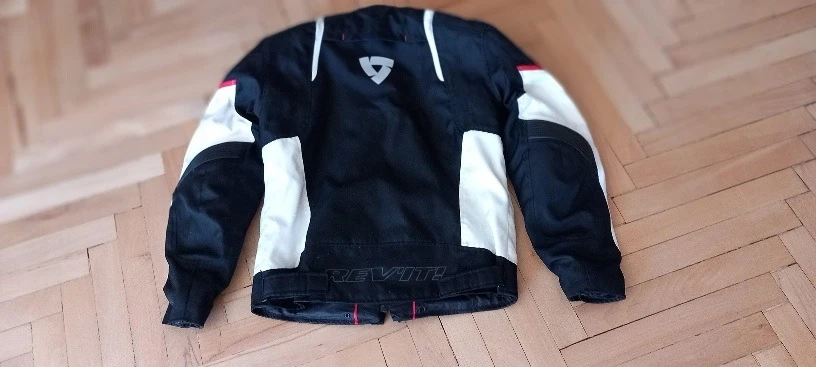       Revit   Pilot | Mobile.bg   2