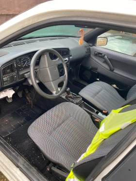 VW Passat 1.8 моноинжекция, снимка 3