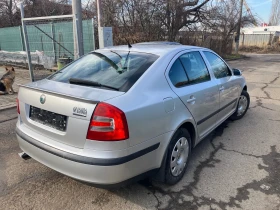 Skoda Octavia 1.6Mpi Отличен , снимка 3