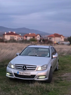     Mercedes-Benz C 220