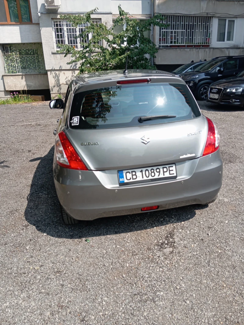 Suzuki Swift 1.3DDIS, снимка 2 - Автомобили и джипове - 44938857