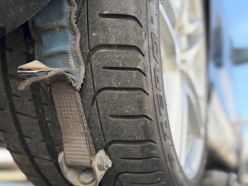 Mercedes-Benz C 320 * AMG PACK* 4X4* ИТАЛИЯ* ПАНОРАМА* КСЕНОН* , снимка 7 - Автомобили и джипове - 51115448