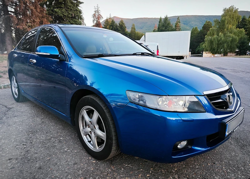 Honda Accord 7 2.4 i-vtec 190hp Exclusive, снимка 3 - Автомобили и джипове - 52908915